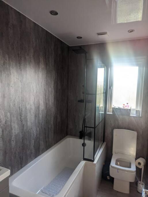Cottage/boutique Style - Free Parking & Wi-fi Vakantiehuis