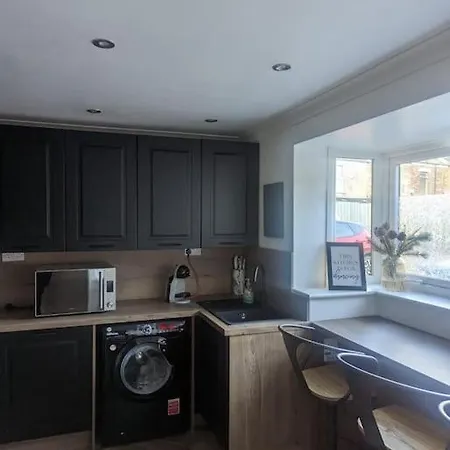 Cottage/Boutique Style - Free Parking & Wi-Fi Kingston upon Hull Exterior photo